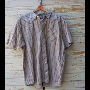 Patagonia Mens Short Sleeved Button Down
